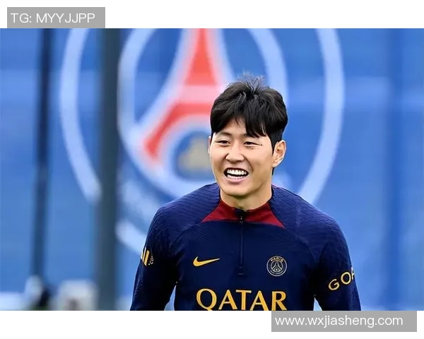 韩国足球明星李刚仁的成长之路与职业生涯的辉煌成就解析