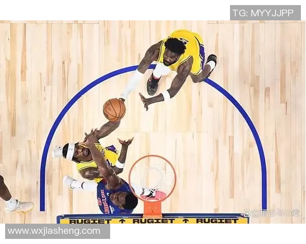 洛杉矶湖人与底特律活塞的激烈对决揭示篮球魅力与团队精神的完美结合 洛杉矶湖人与底特律活塞的激烈对决揭示篮球魅力与团队精神的完美结合